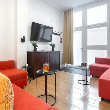 Apartment Pleasant Near Center