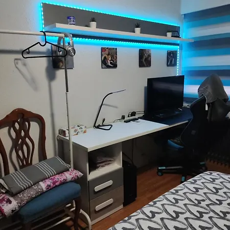 Villaverde Rooms, Privada Bano Compartido Madrid