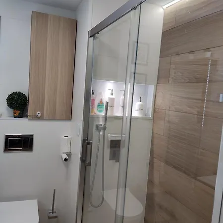 Homestay Villaverde Rooms, Privada Bano Compartido *