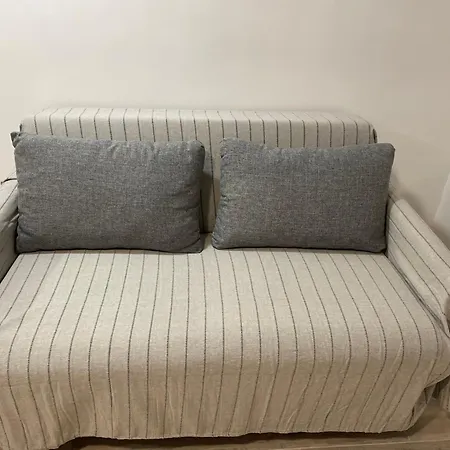 C1 Madrid, Zona Exclusiva Apartamento