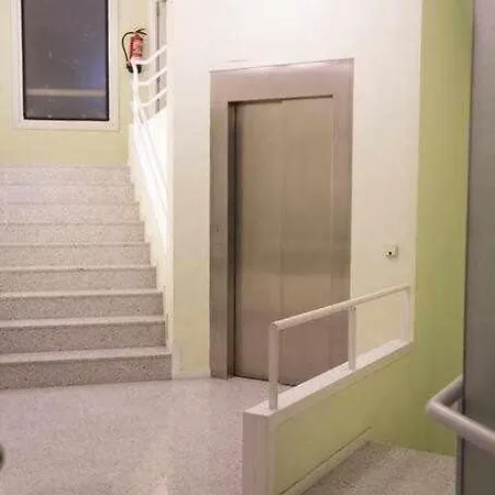 Un Elegante Piso Descubrir Madrid