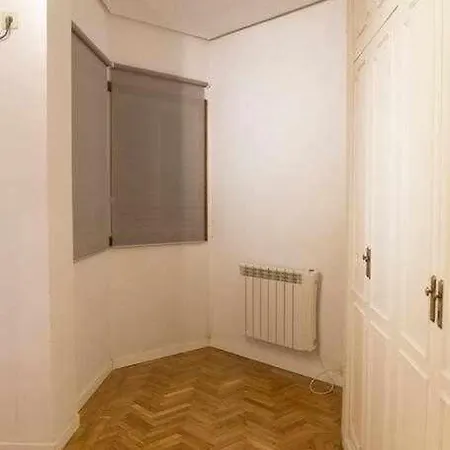 Un Elegante Piso Descubrir