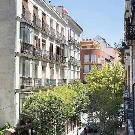Un Fascinante Estudio En Centro Apartment *