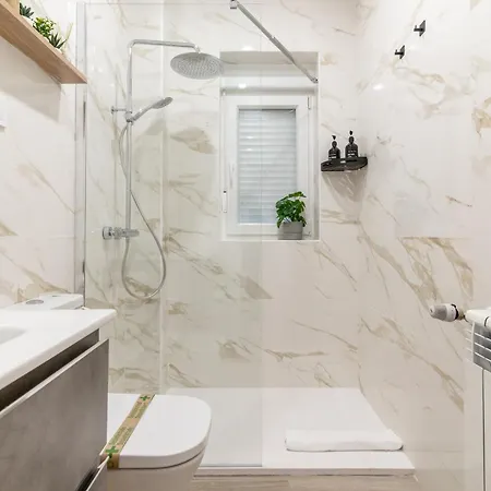 Modern With Terrace-2 Bedrooms 2 Bathrooms-tetuan