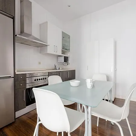 Flat Next To The Paseo Del Prado With Balcony - A5 * 마드리드