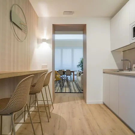 Apartamento Modern Duplex-3bedrooms 3bathrooms-lavapies
