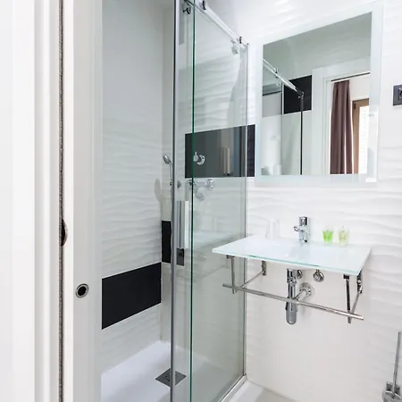 Albergue Gran Via 44