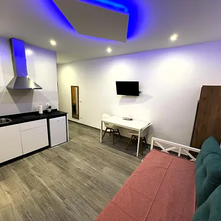 Acogedor En Gran Via Apartment