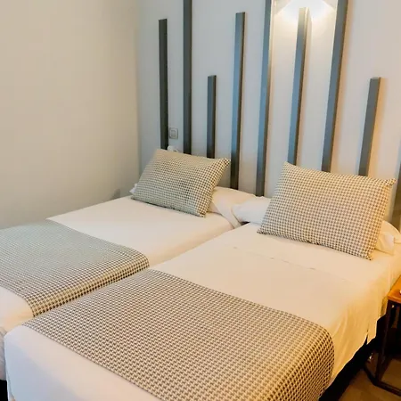 Hostel Carmen-gran Via *