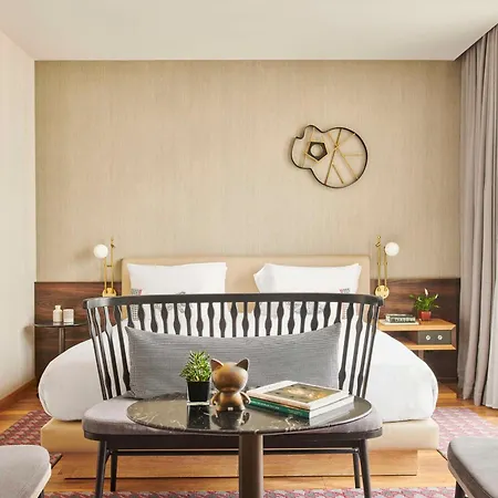 Hyatt Centric Gran Via מלון 5*