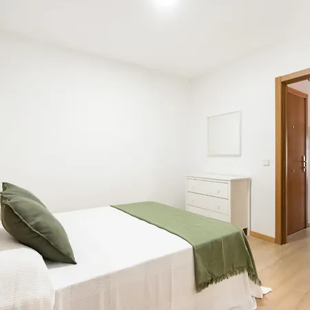 En La Avenida De La Albufera Apartment Madrid