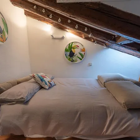 Puerta Del Sol, Km 0 Apartment *