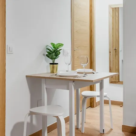 Madrid Comillas - Apartamento De 2 Dormitorios Madryt