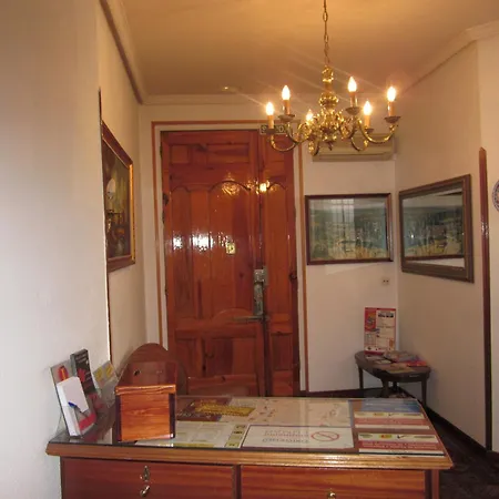 Konukevi Splendid - Gran Via 2*