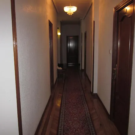 Konukevi Splendid - Gran Via 2*