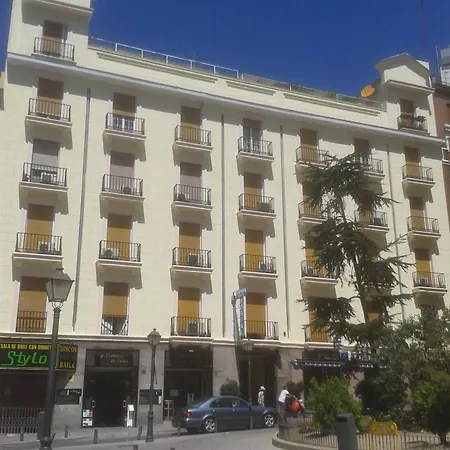 Guest house Triana Madrid
