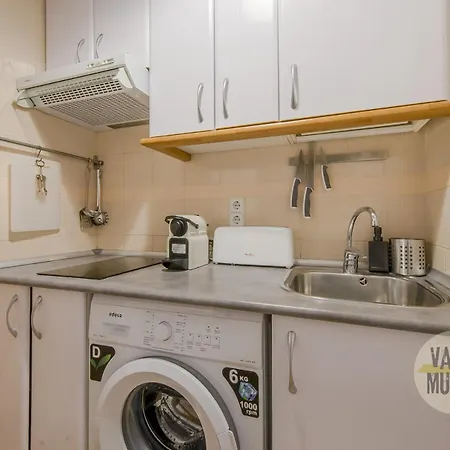 Fashion Design Loft En Calle Carretas-sol 4pax