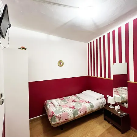 La Casa De La Plaza Pensjonat Madryt
