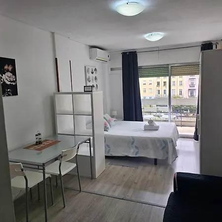 Estudio Doble Con Balcon En Centro Lejlighed *