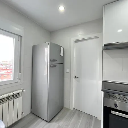 Gran Piso Retiro Corregidor Temporal Apartment Madrid