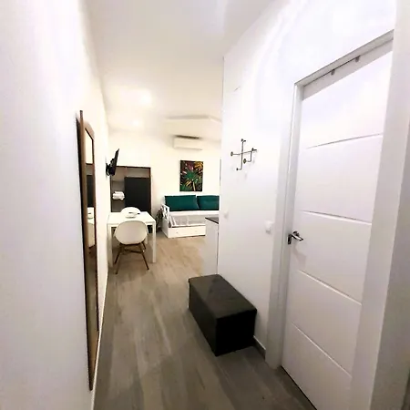 Acogedor En Gran Via Apartment *