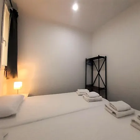 Acogedor En Gran Via Apartment