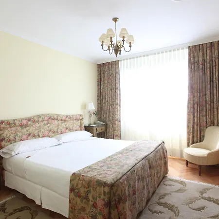 La Quinta De Cedros Hotel 4*