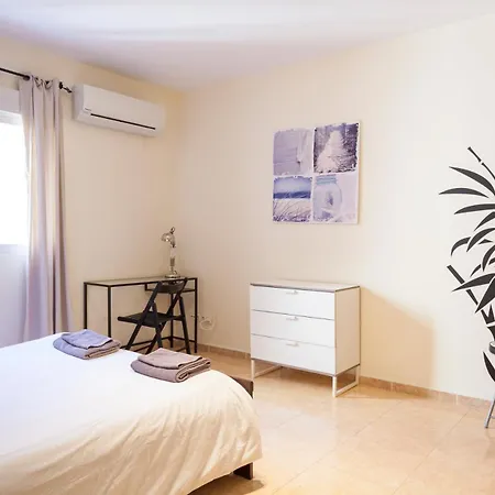 Boutique In The Heart Of * Madrid