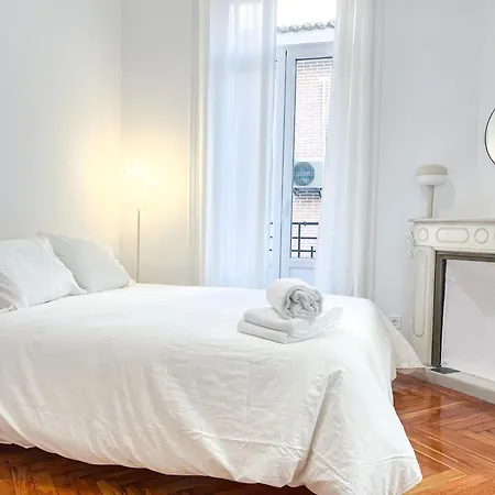 Apartman Mezzanine Orange *