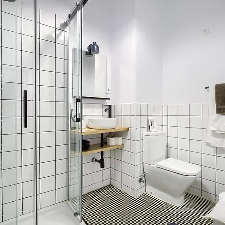 Mezzanine Orange Apartman Madrid