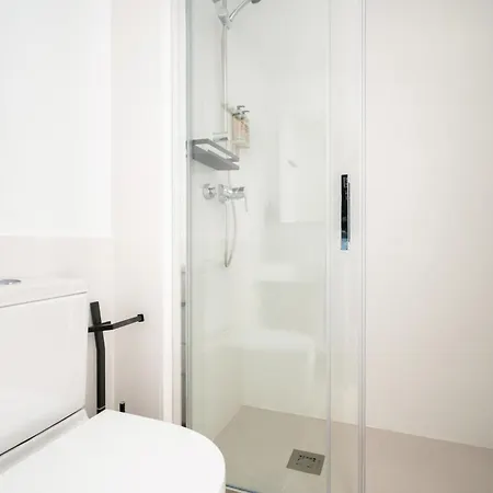 Dobo San Diego Apartment *