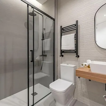 Chueca Iv Calle Escorial 2br 2bh * Madrid