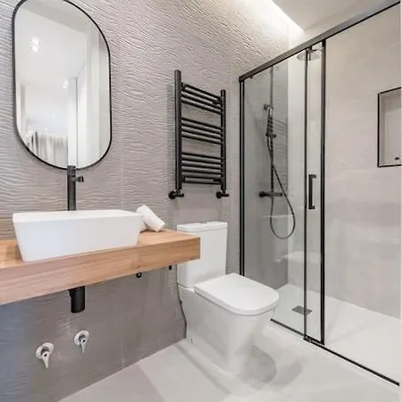 Chueca Iv Calle Escorial 2br 2bh * Madrid