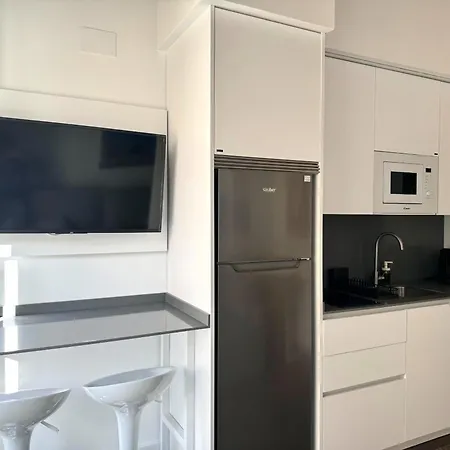 Apartment Cavabajasuites 2 *