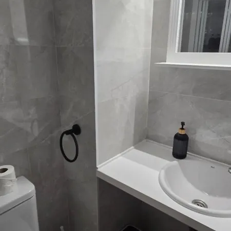 Guest house Universal *