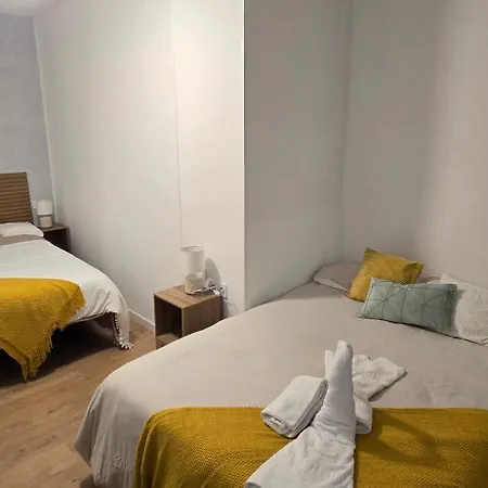 Guest house Universal Madrid