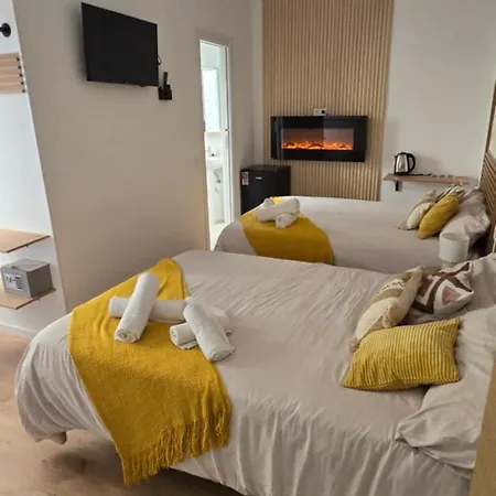Guest house Universal *