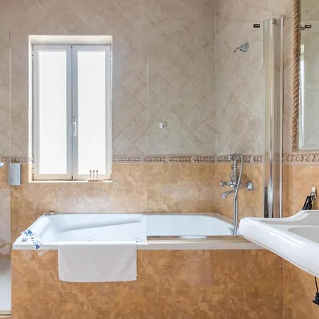 Puerta Del Sol Apartment Madrid