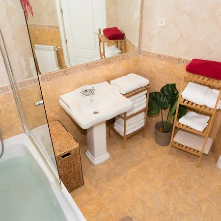 Puerta Del Sol Apartment *