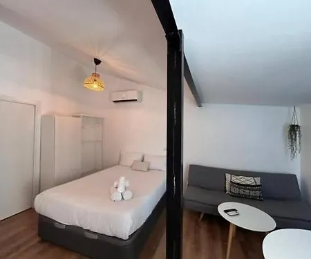 Coqueto Atico En Tetuan 2 Personas 3 1 Apartment Madrid