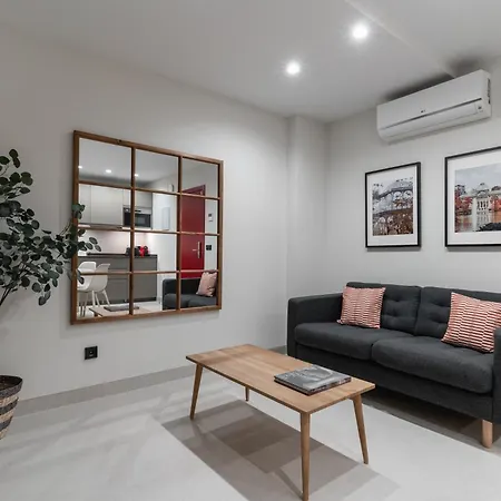 Laurel-mintystay 2 * Madrid