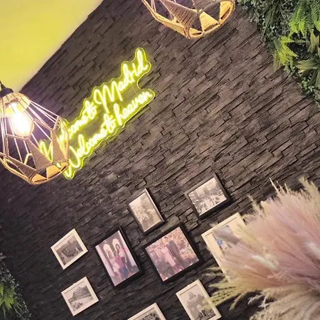 Universal Guest house