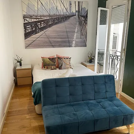 Cozy Family Apartment ゲストハウス *