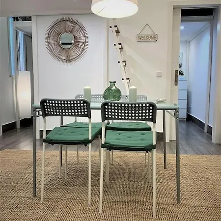 En Pleno Centro De Apartamento *