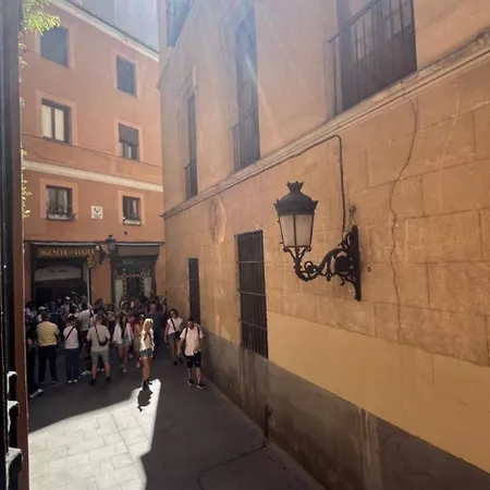 Plaza De La - Exclusive Bed and breakfast