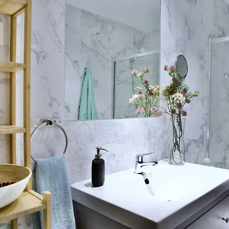Bed and breakfast Plaza De La - Exclusive Madrid