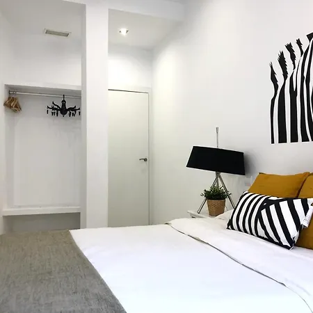 De Diseno En Plaza Mayor * マドリード