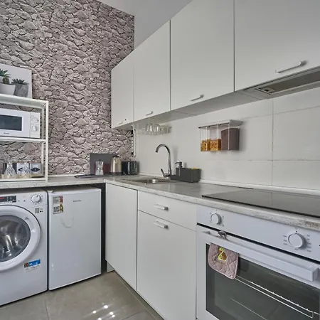 Apartment Centricos Con Jacuzzi Y Netflix Madrid
