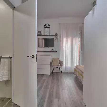Centricos Con Jacuzzi Y Netflix * Madrid