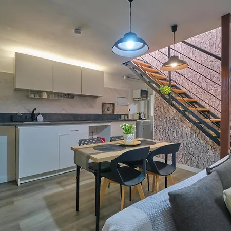 Centricos Con Jacuzzi Y Netflix Apartment Madrid